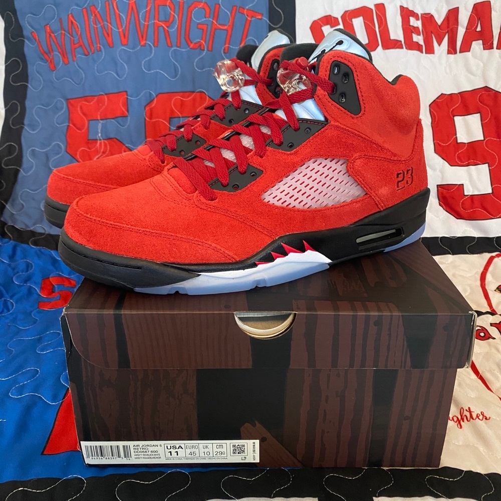 Air Jordan 5 Retro 2021 “Raging Bull”